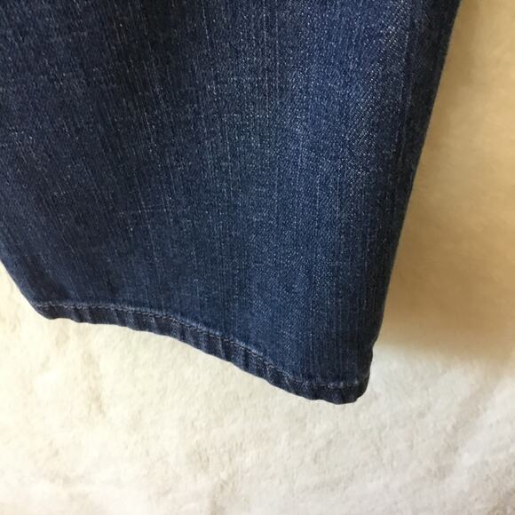 Loft Blue Capri Jeans - Picture 10 of 11